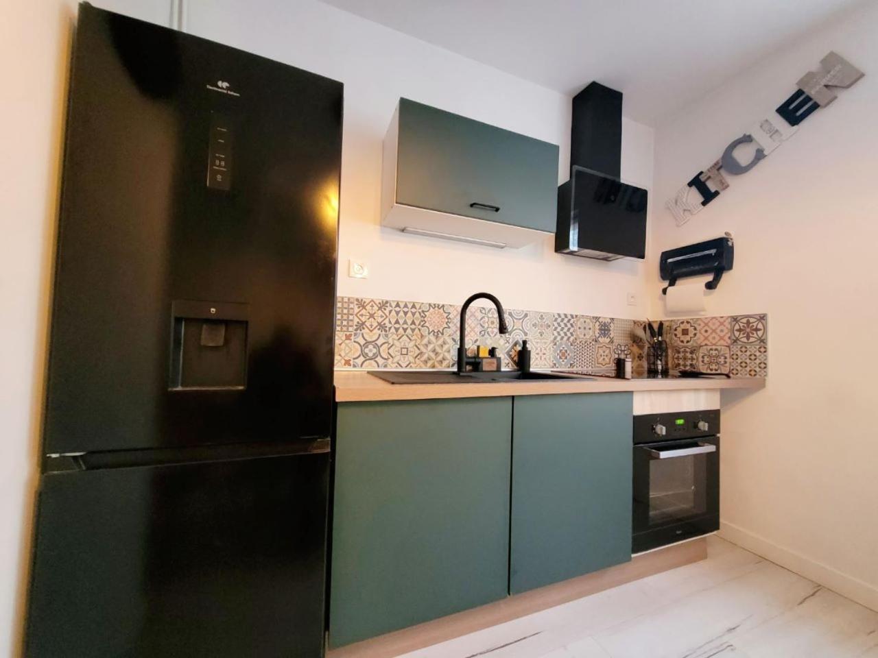 Maison De Ville Avec Terrasse - Arrivee Autonome อาเมียงส์ ภายนอก รูปภาพ